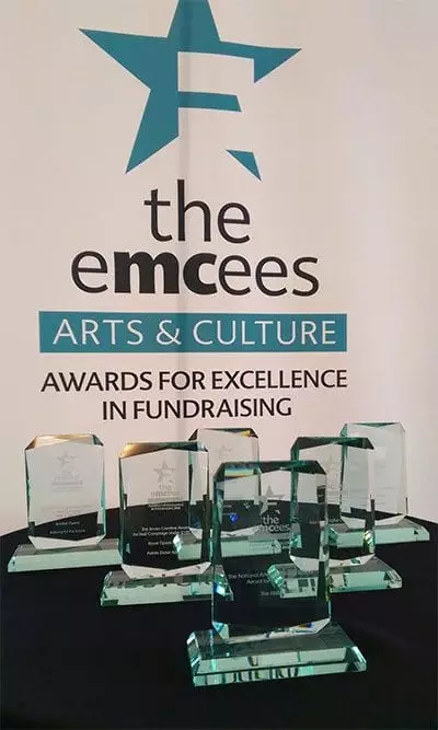 Emcees Awards for arts and culture fundraising