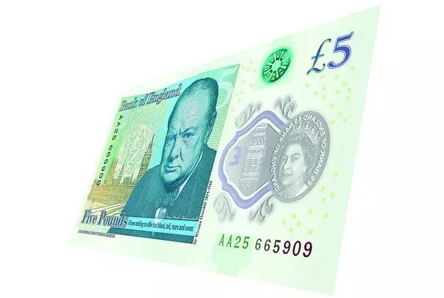 New polymer £5 note featuring Sir Winston Churchill