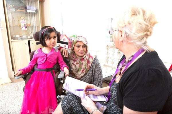 who is young thug dating