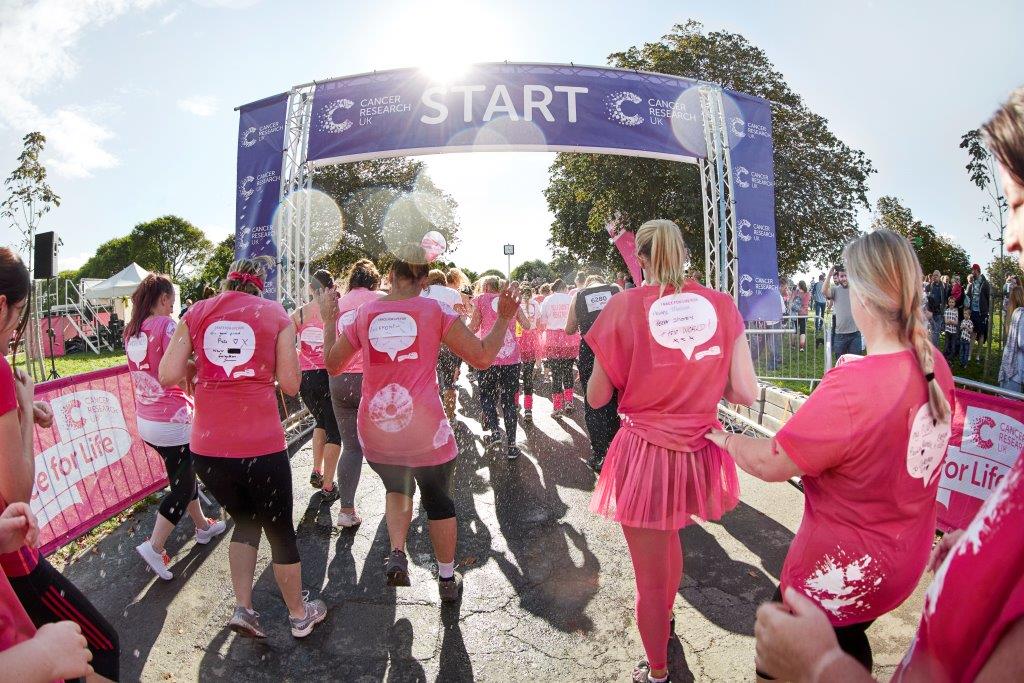 Tesco supports CRUK Race for Life