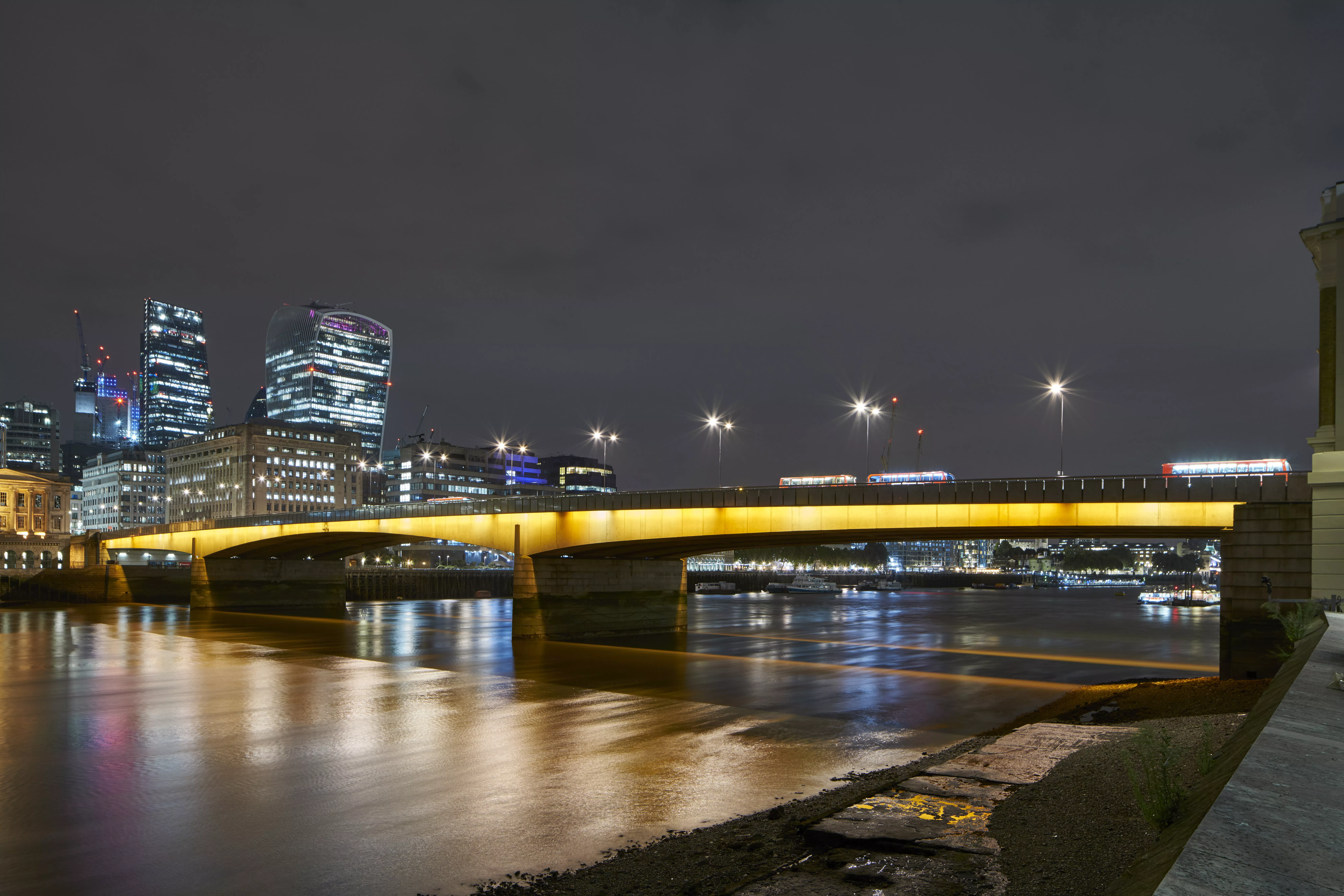 London Bridge - Illuminated River - photo: Paul Riddle