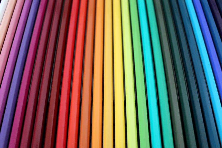 Rainbow coloured pencils - photo: Pexels and Pixabay