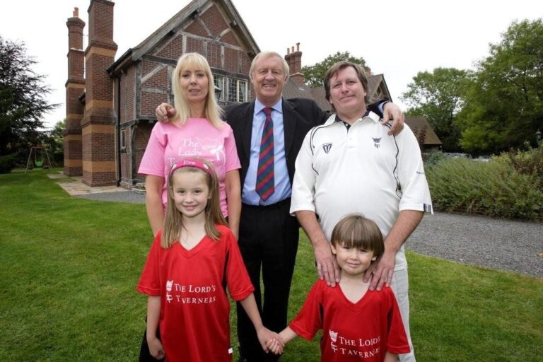 Chris Tarrant and the Cox family