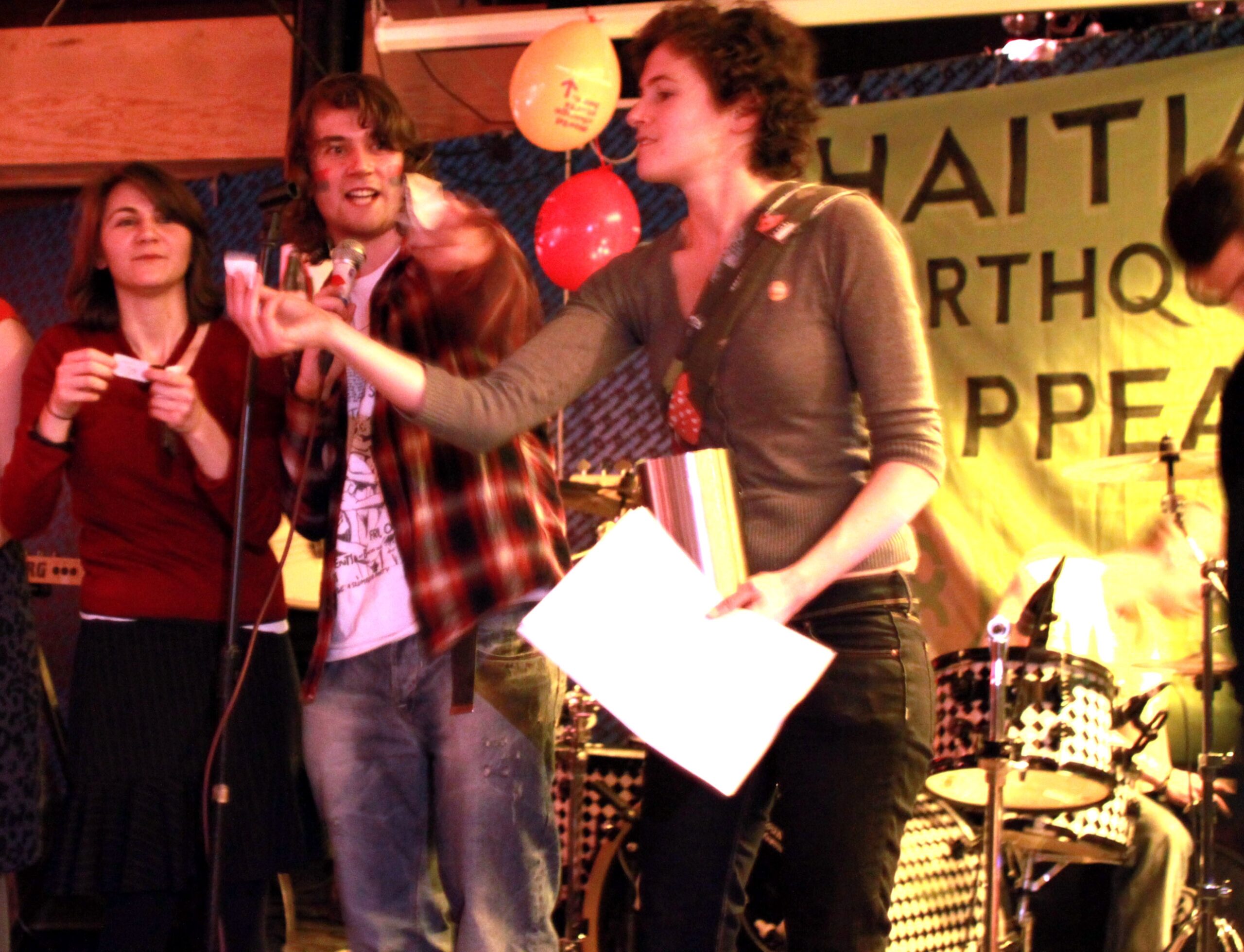 Oxfam Outreach volunteers at a fundraising event for Haiti