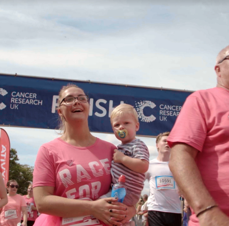 Cancer Research UK participants in Race for Life