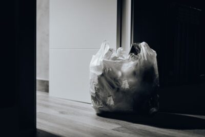 Bag of plastic bags for recycling - photo: Pexels