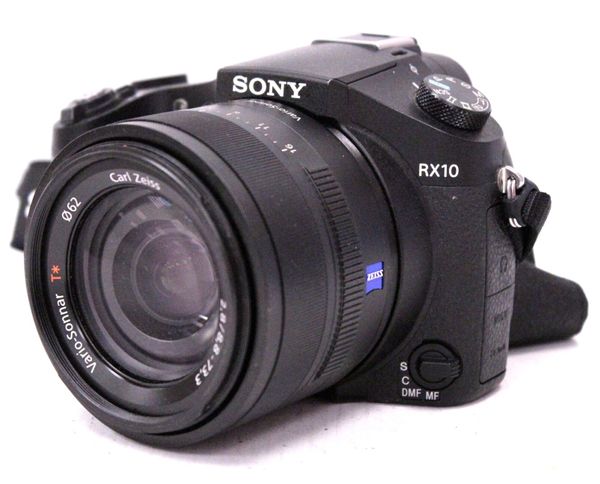 BHF Sony RX10 Digital Camera with Carl Ziess Vario-Sonnar Lens