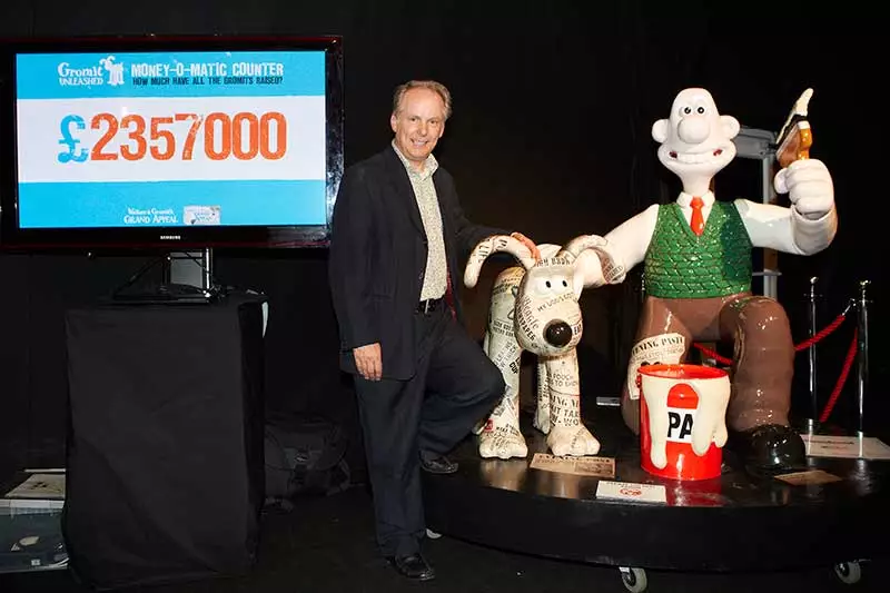 Gromit Unleashed's auction total with Nick Park