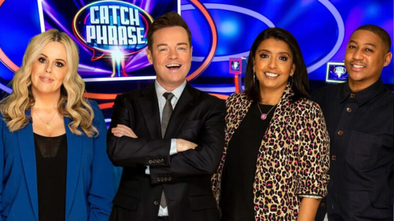 Sunetra Sarker with Catchphrasehost Stephen Mulhern and fellow celebs Roisin Conaty and Rickie Haywood-Williams.
