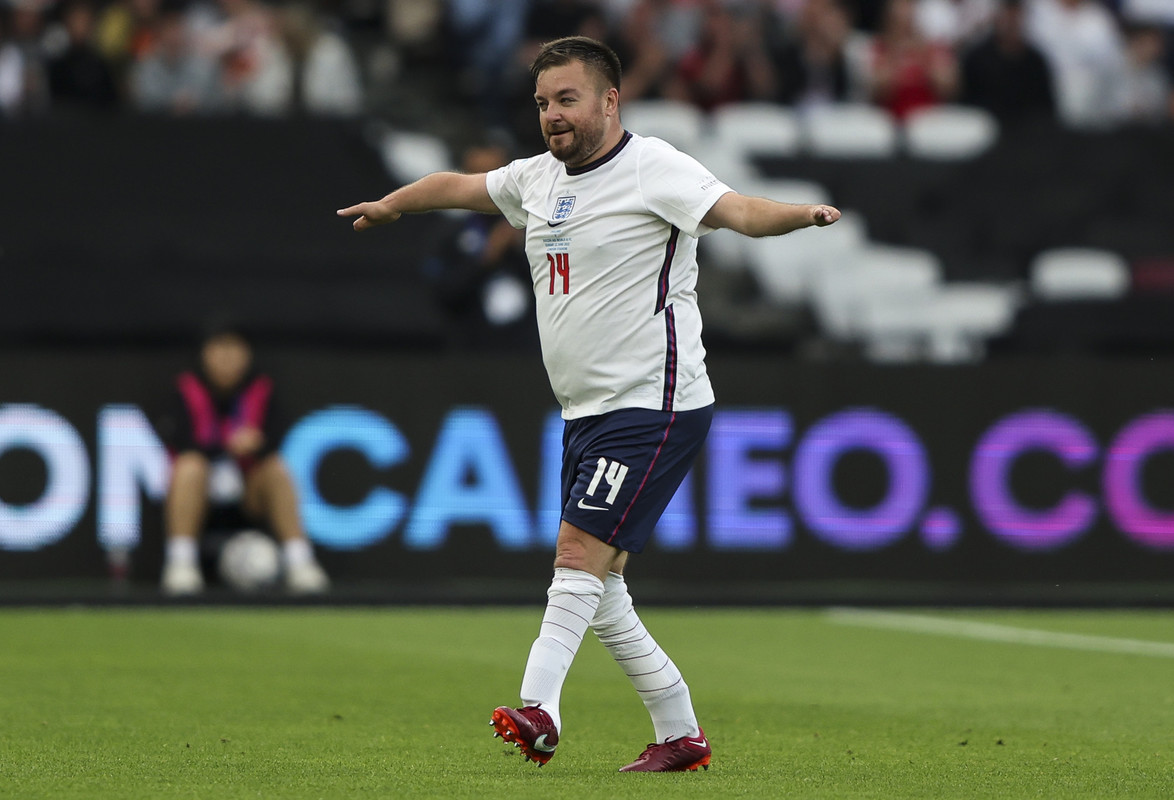 Alex Brooker of England during Soccer Aid for UNICEF 2022 taking place on Sunday 12th June at the London Stadium, Stratford .Photographed by Ian Walton for UNICEF UK and Soccer Aid Productions ©UNICEF/Soccer Aid Productions/Stella Pictures. .For further information, please contact Picture Manager emma.griffiths@socceraidproductions.com