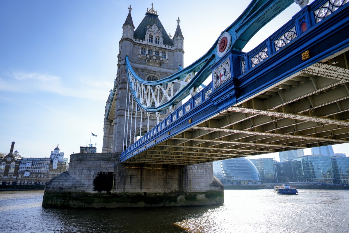 Looking up at London's Tower Bridge. By hugo Sykes on Pexels