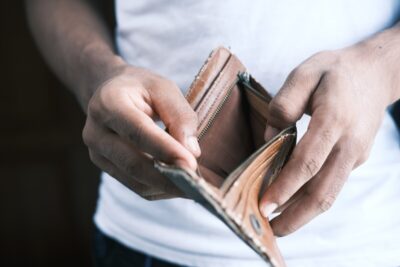 Empty wallet - sign of the cost of living crisis. Photo: Pexels.com