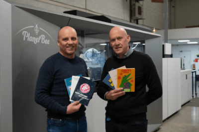 Planet B Cards. L-R: Jason Clough, MD of Propack,and Neil Lloyd, Founder and CEO of Propack