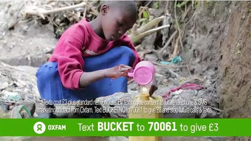 Child drinks dirty water in Oxfam DRTV advert