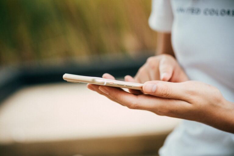 Person using a mobile phone. Photo: Pexels.com