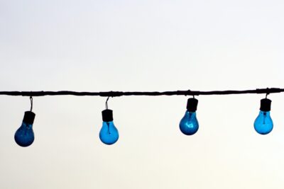 Twitter blue lightbulbs. Photo: David McEachan on Pexels.com