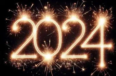 2024 as if written with sparklers. By HSaraSvensson on pixabay