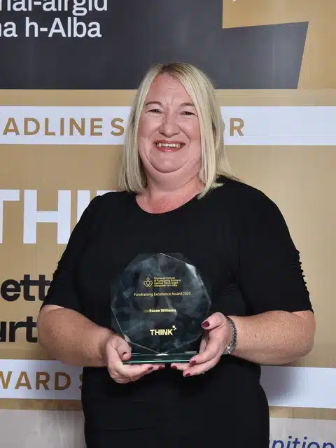 Susan Williams wins Fundraising Excellence Award at the Scottish Fundraising Awards 2025.